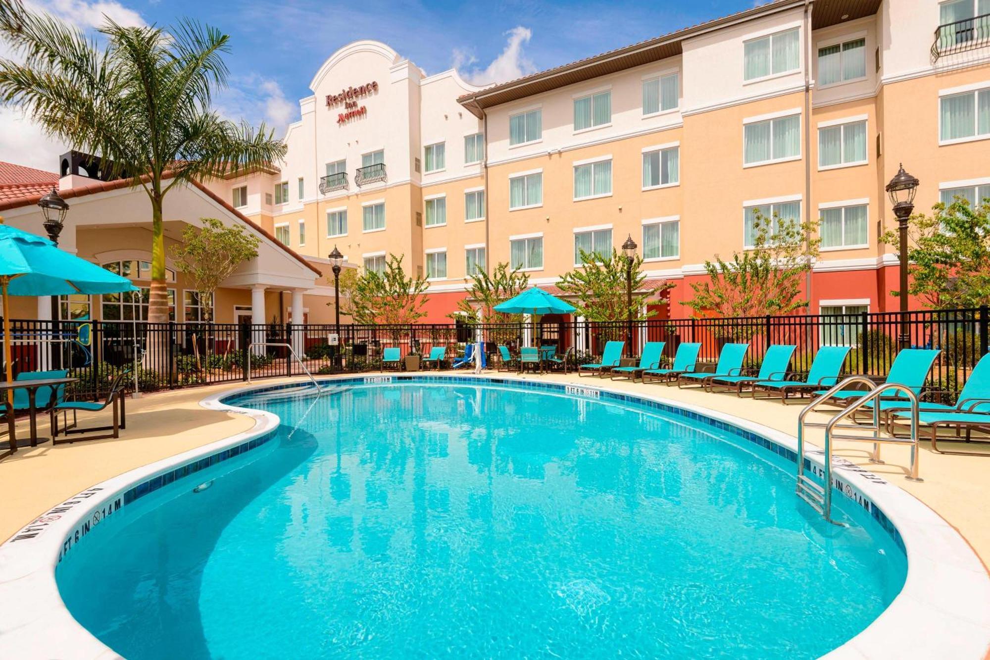 Residence Inn By Marriott Fort Myers At I-75 And Gulf Coast Town Center Estero Exterior foto